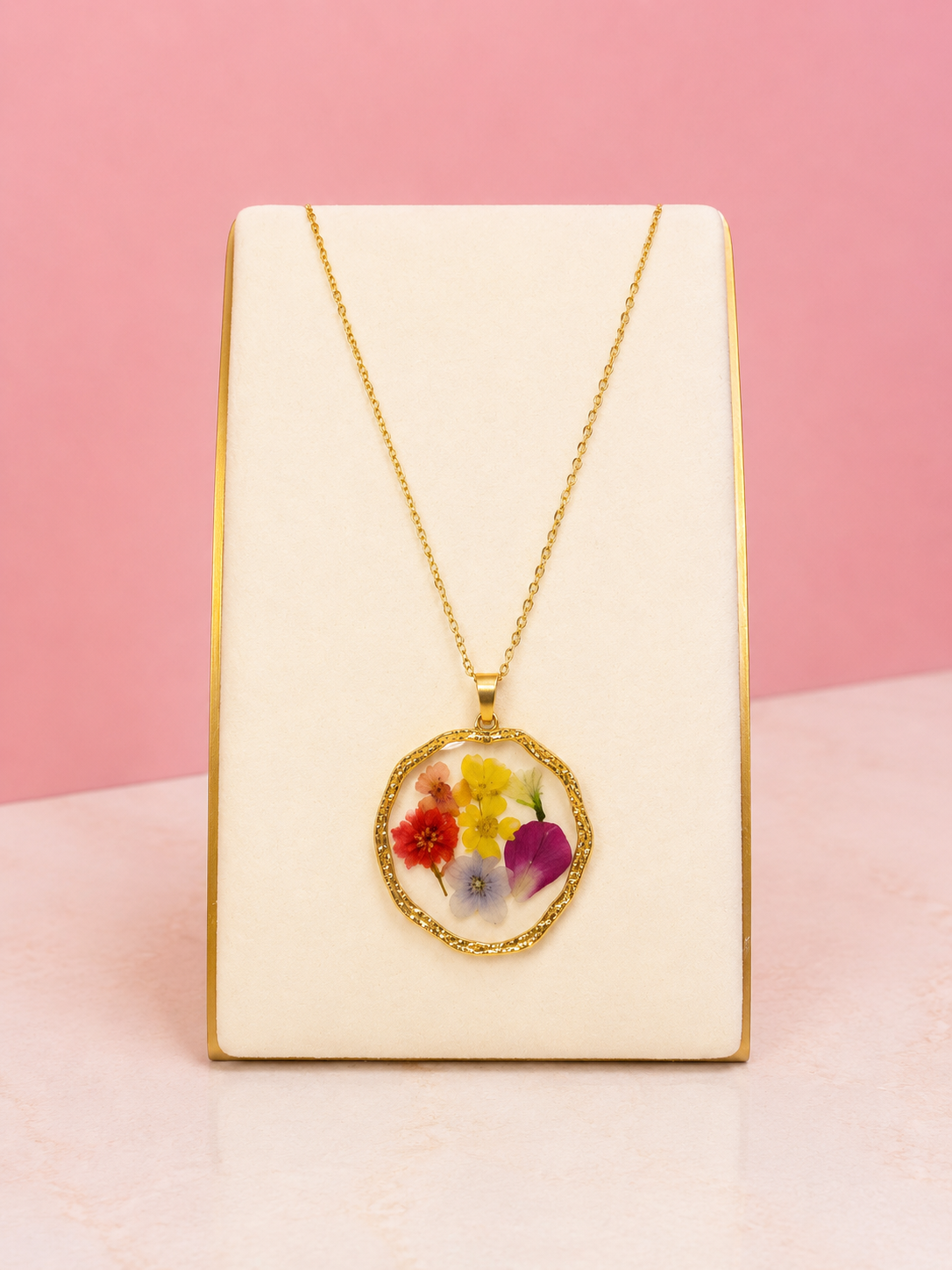 Round Pressed Flower Necklace