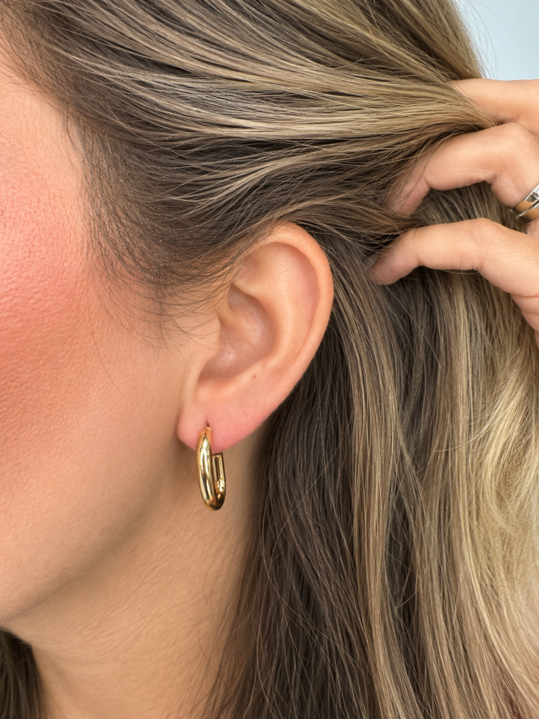 Gracie Hoop Earrings