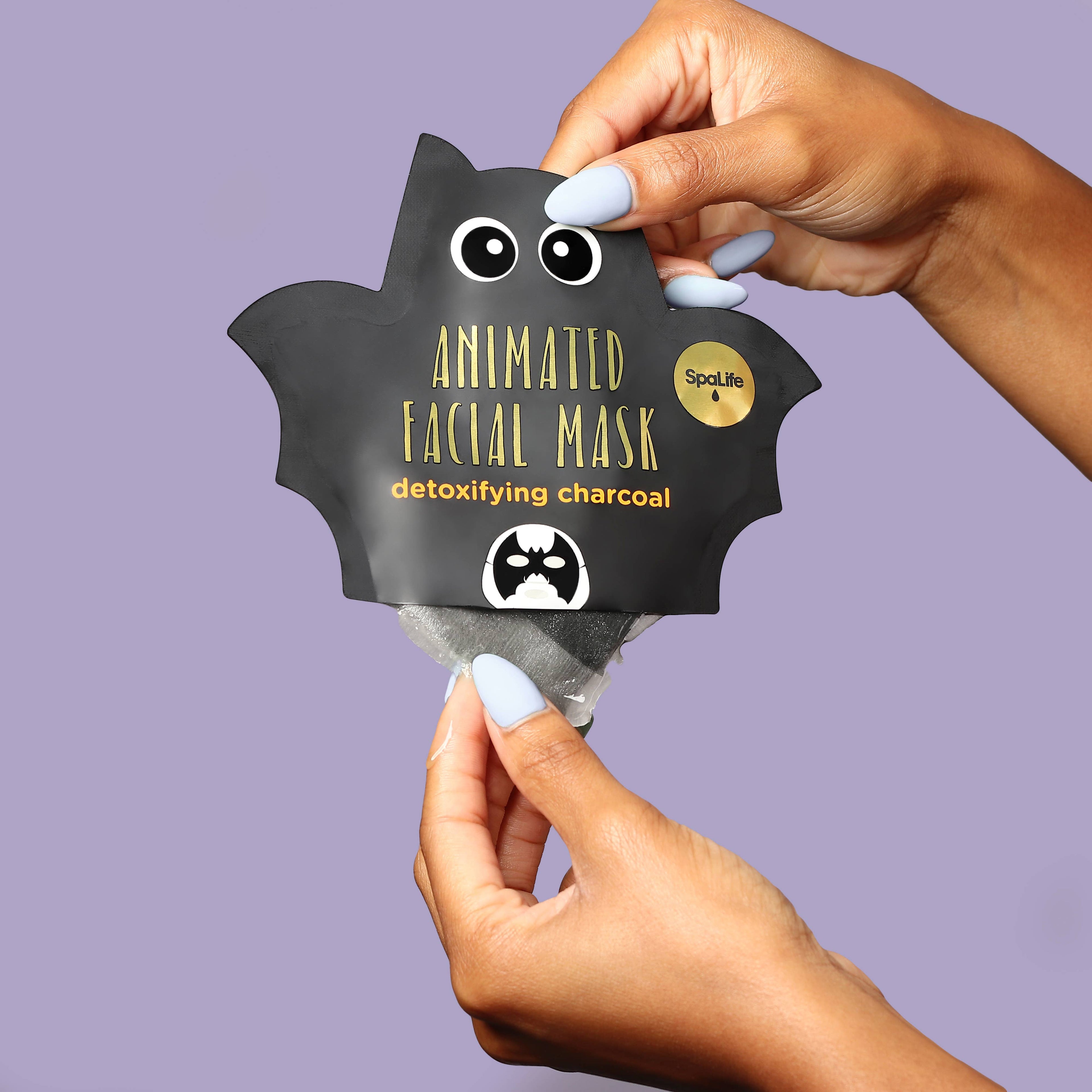 Detoxifying Charcoal Facial Bat Mask